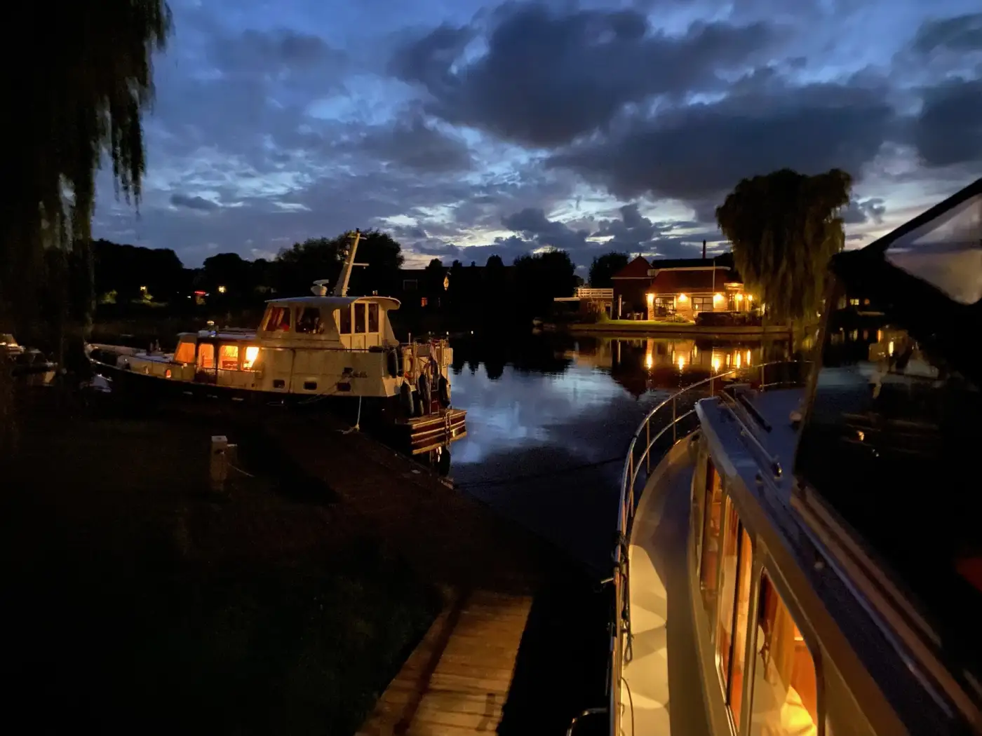 Hafen Grou — Ihr Startpunkt